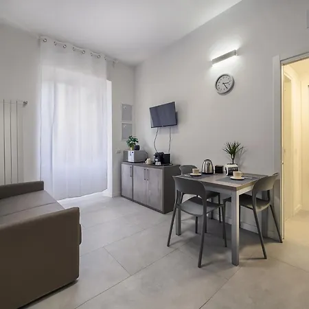 Eleven - Cozy Lägenhet Milano
