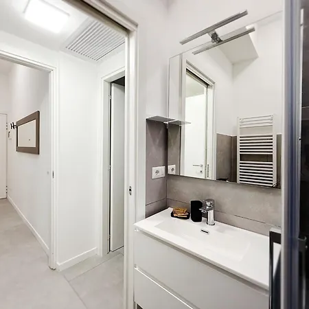 Eleven - Cozy Lägenhet Milano